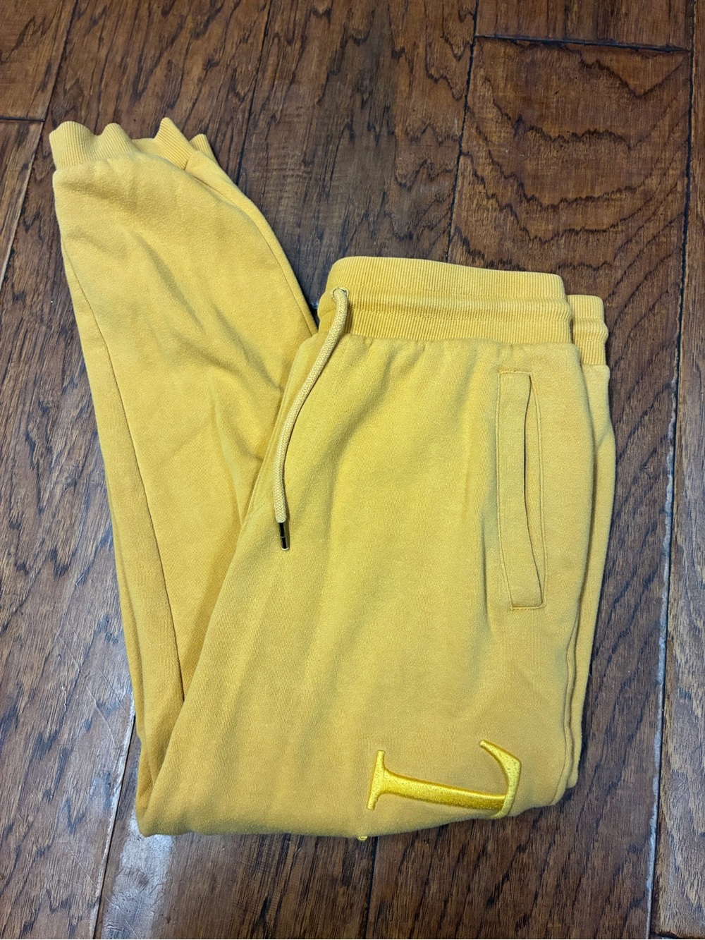 True Religion Yellow true spellout Graphic Logo Sweatpants Joggers Streetwear